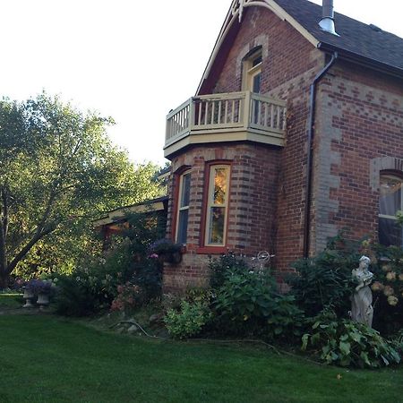 The Maples Bed And Breafast Hotel Angus ภายนอก รูปภาพ