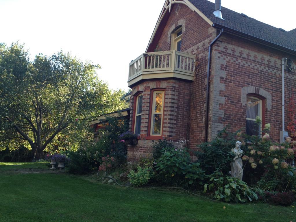 The Maples Bed And Breafast Hotel Angus ภายนอก รูปภาพ